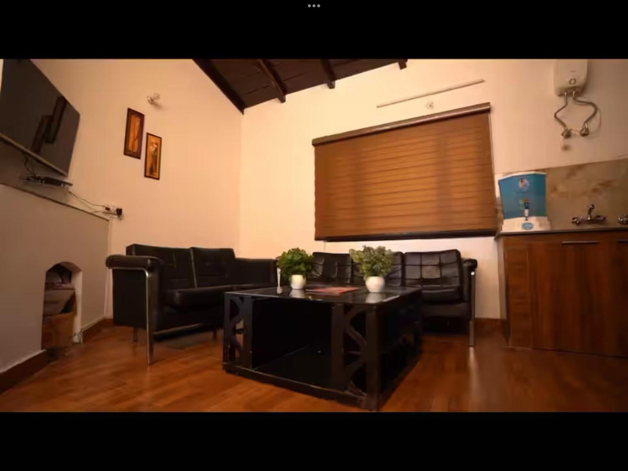 Himalayanblues Cottages&Stays 무크테슈와르 외부 사진