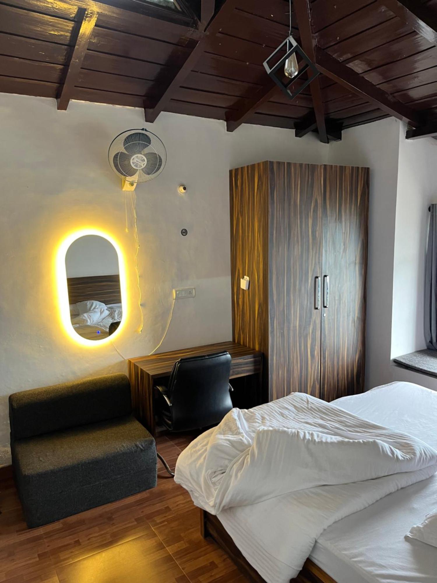 Himalayanblues Cottages&Stays 무크테슈와르 외부 사진